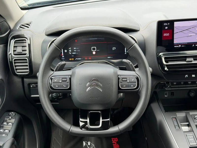 Photo de la voiture CITROEN C5 AIRCROSS Hybride 136 e-DCS6 Max