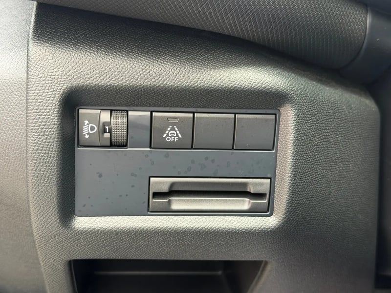 Photo de la voiture CITROEN C5 AIRCROSS Hybride 136 e-DCS6 Max