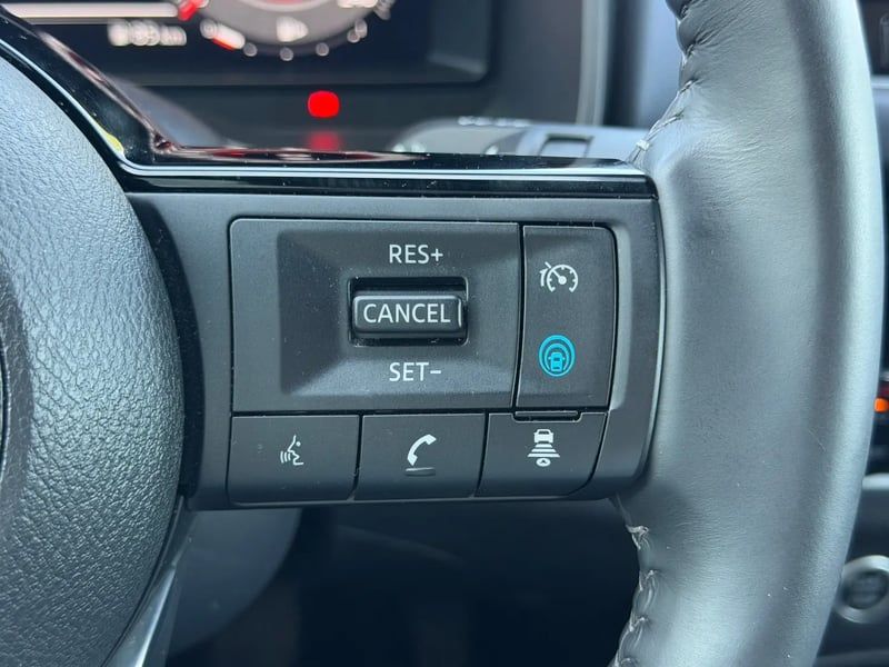 Photo de la voiture NISSAN QASHQAI 2021 Mild Hybrid 140 ch Tekna