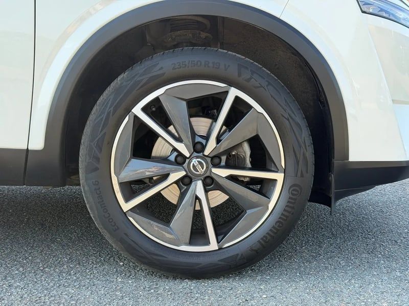Photo de la voiture NISSAN QASHQAI 2021 Mild Hybrid 140 ch Tekna