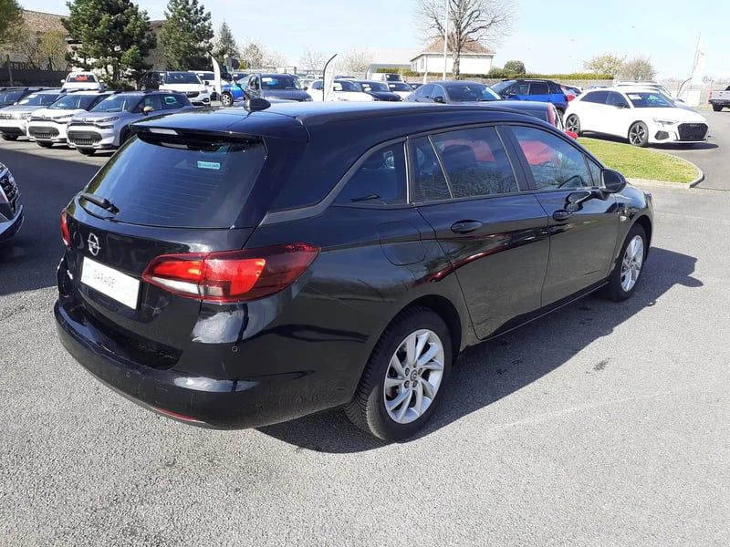 Photo de la voiture OPEL ASTRA SPORTS TOURER 1.5 Diesel 122 ch BVM6 Edition Business