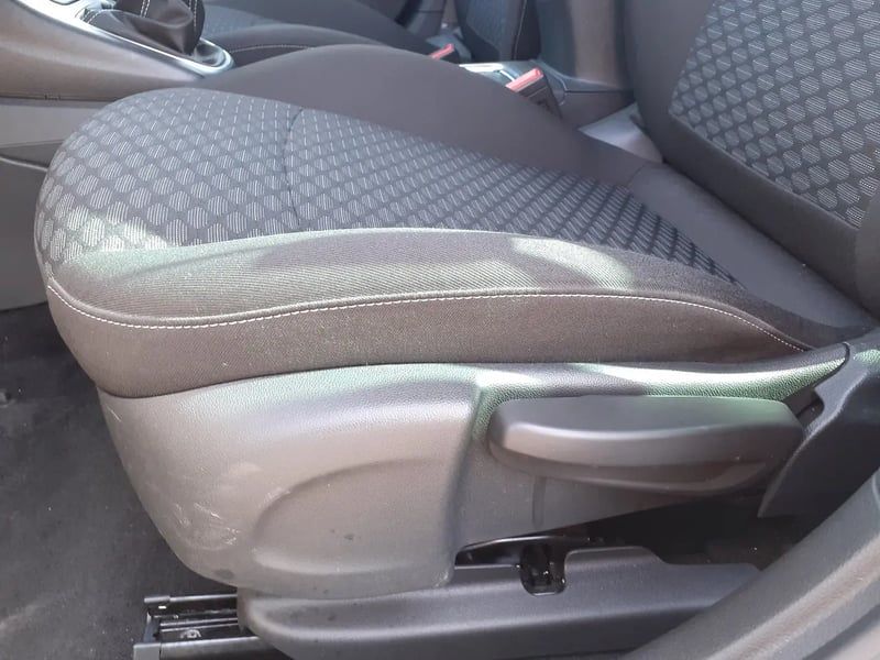 Photo de la voiture OPEL ASTRA SPORTS TOURER 1.5 Diesel 122 ch BVM6 Edition Business