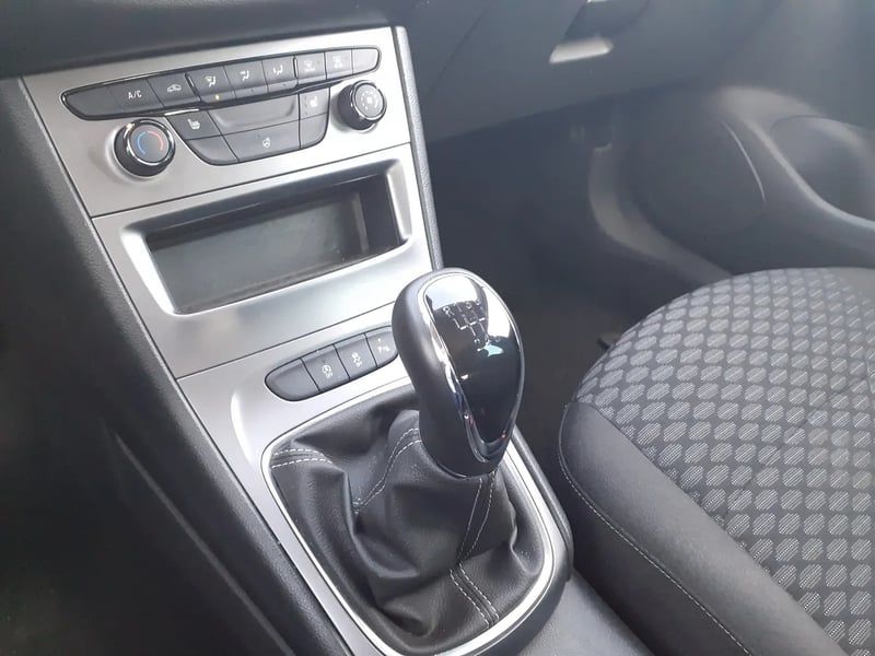 Photo de la voiture OPEL ASTRA SPORTS TOURER 1.5 Diesel 122 ch BVM6 Edition Business