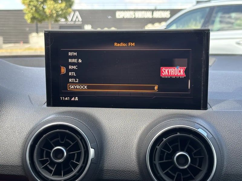 Photo de la voiture AUDI Q2 30 TDI 116 S tronic 7 Sport Limited