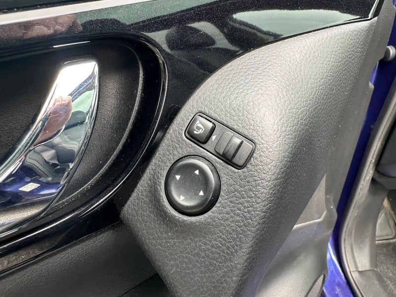 Photo de la voiture NISSAN QASHQAI 1.6 dCi 130 Stop/Start Tekna