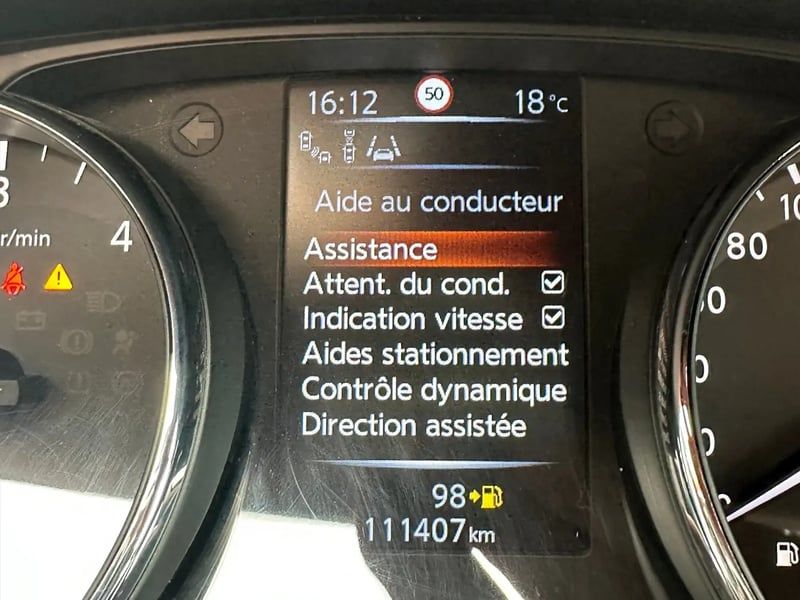 Photo de la voiture NISSAN QASHQAI 1.6 dCi 130 Stop/Start Tekna