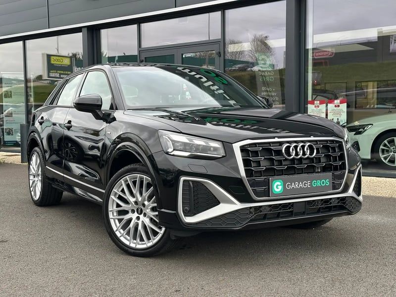 Photo de la voiture AUDI Q2 30 TDI 116 S tronic 7 S-line