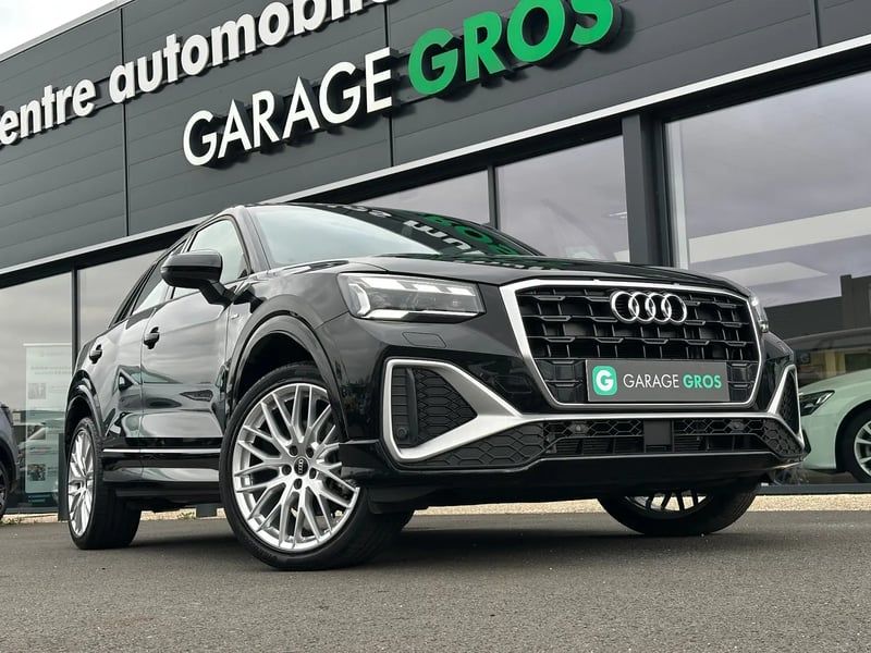 Photo de la voiture AUDI Q2 30 TDI 116 S tronic 7 S-line