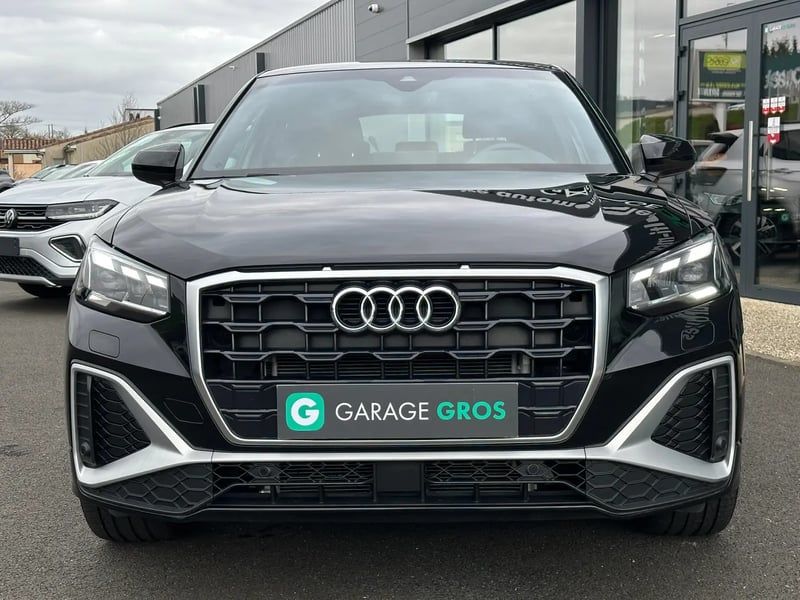 Photo de la voiture AUDI Q2 30 TDI 116 S tronic 7 S-line