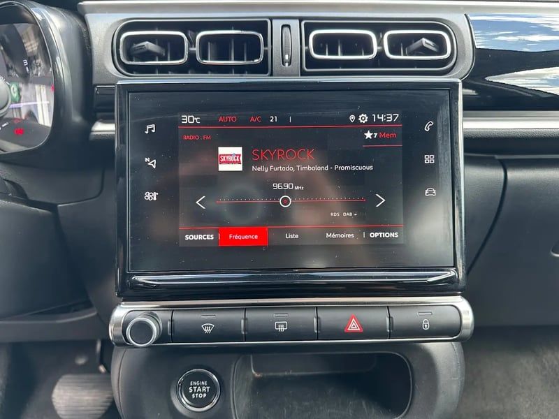 Photo de la voiture CITROEN C3 PureTech 110 S&S EAT6 Shine