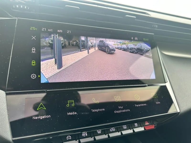 Photo de la voiture PEUGEOT 308 SW PureTech 130ch S&S EAT8 GT