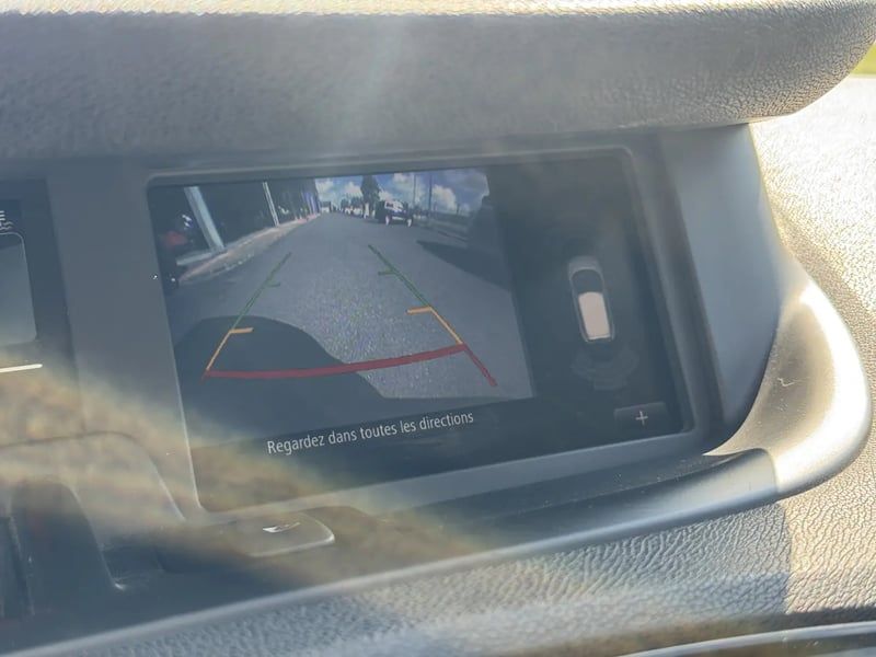 Photo de la voiture RENAULT SCENIC III dCi 110 Energy eco2 Bose Edition