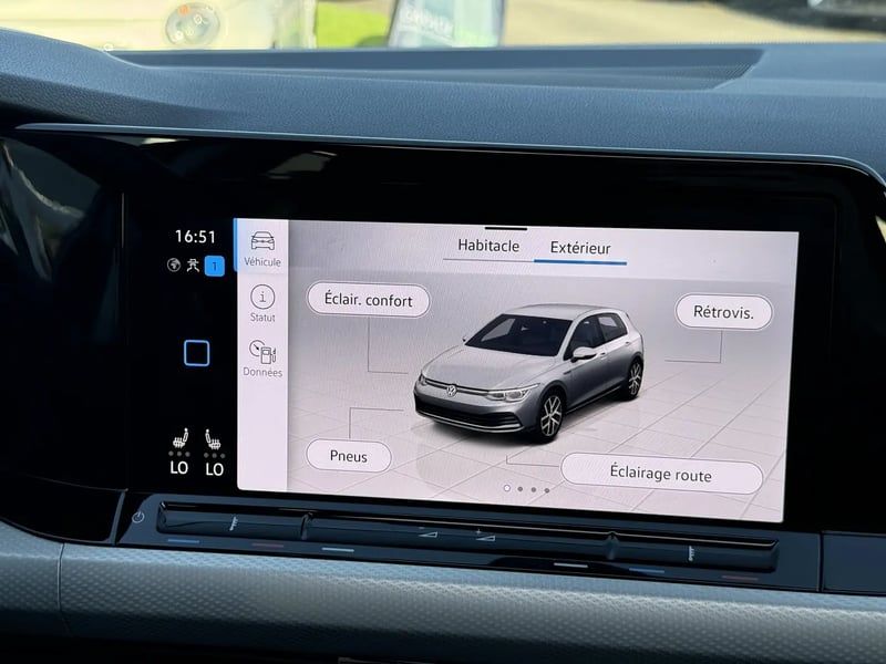 Photo de la voiture VOLKSWAGEN GOLF 2.0 TDI SCR 150 DSG7 Life Plus