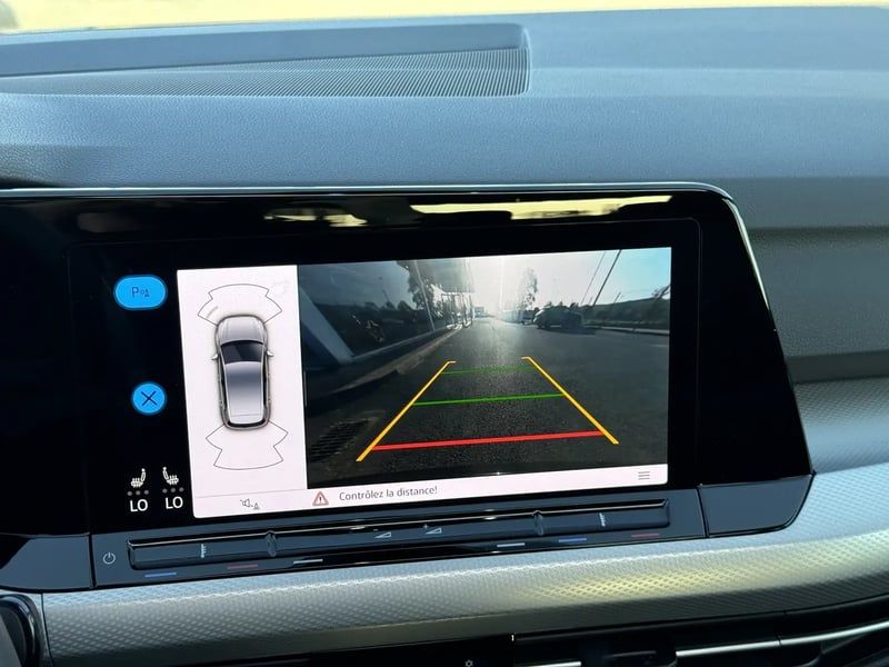 Photo de la voiture VOLKSWAGEN GOLF 2.0 TDI SCR 150 DSG7 Life Plus