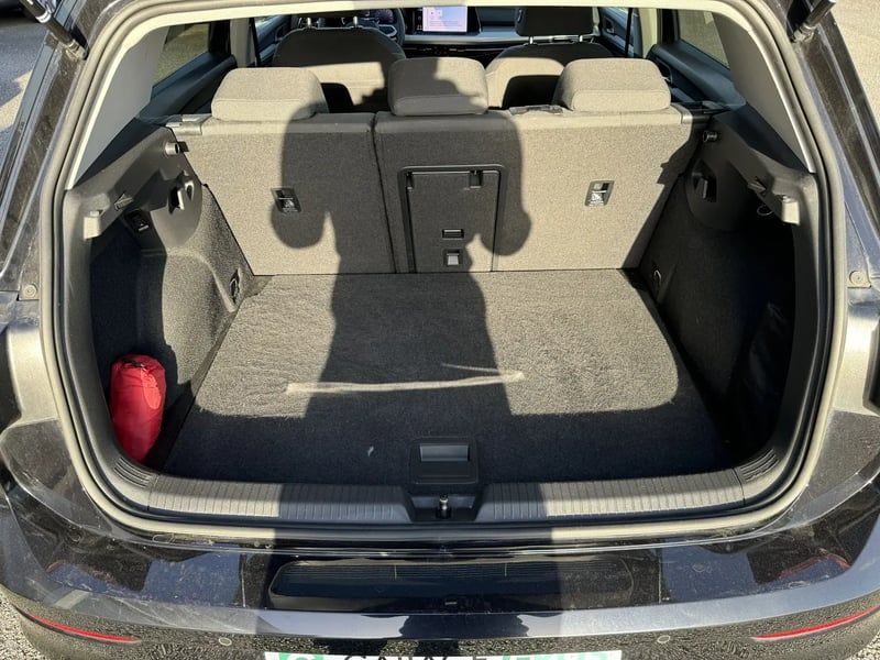 Photo de la voiture VOLKSWAGEN GOLF 2.0 TDI SCR 150 DSG7 Life Plus