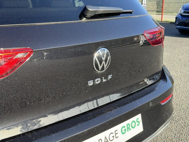 Photo de la voiture VOLKSWAGEN GOLF 2.0 TDI SCR 150 DSG7 Life Plus