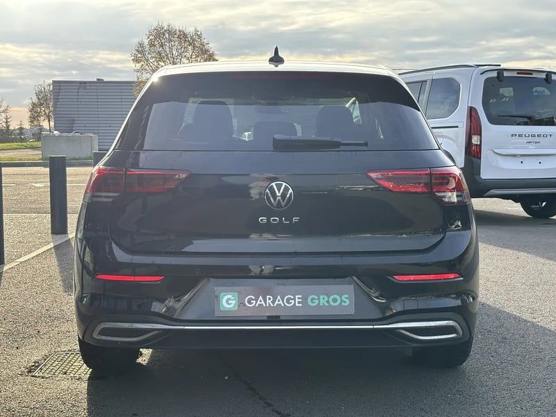 Photo de la voiture VOLKSWAGEN GOLF 2.0 TDI SCR 150 DSG7 Life Plus