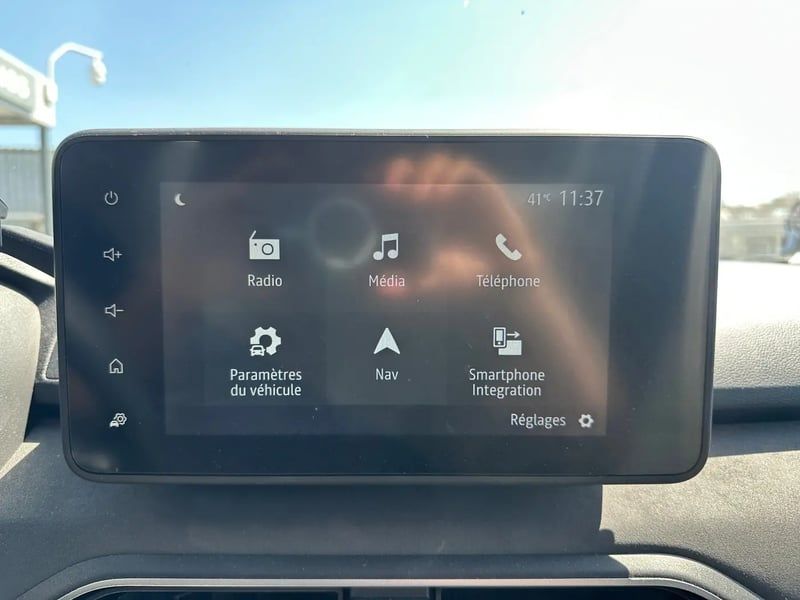 Photo de la voiture DACIA SANDERO ECO-G 100 GSR2 Stepway Extreme +