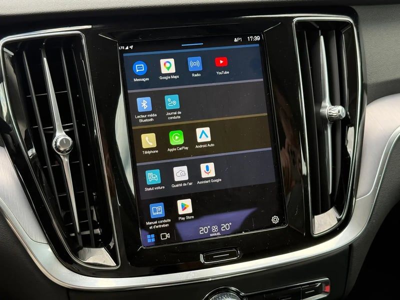 Photo de la voiture VOLVO S60 B4 197 ch DCT7 Start