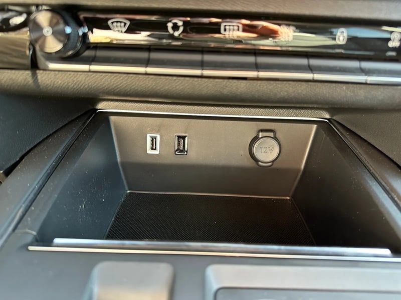 Photo de la voiture CITROEN C5 AIRCROSS Hybride 145 e-DCS6 Max