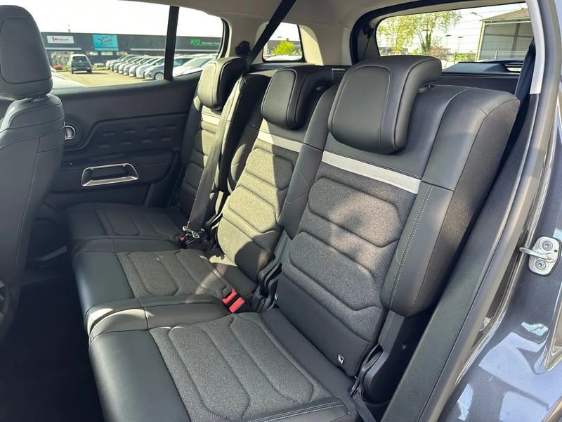 Photo de la voiture CITROEN C5 AIRCROSS Hybride 145 e-DCS6 Max