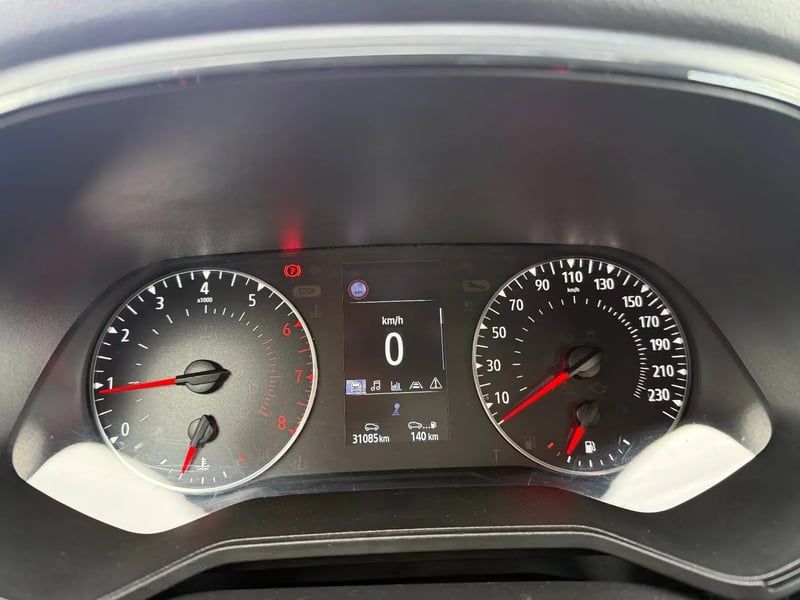 Photo de la voiture RENAULT CLIO V TCe 90 Equilibre