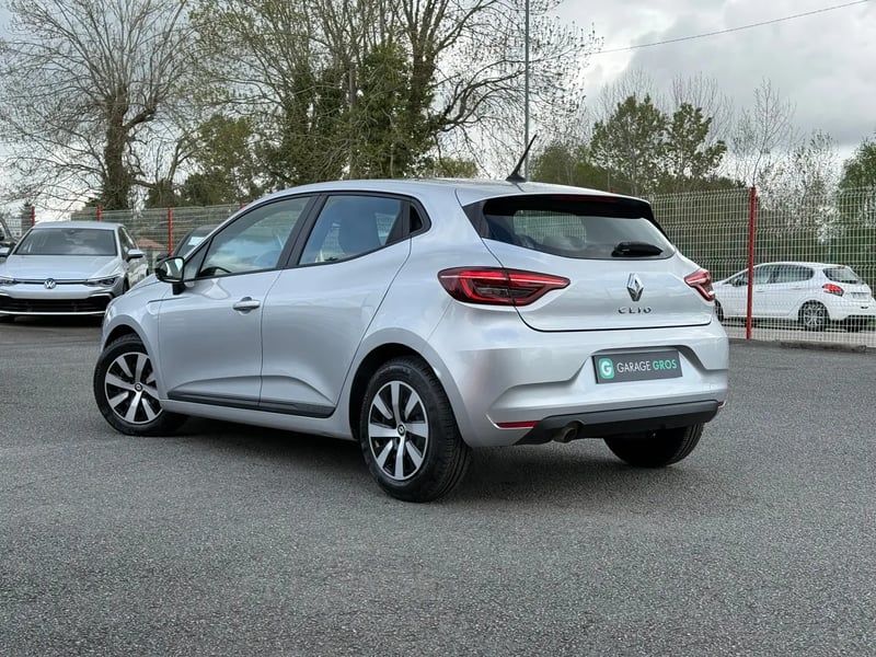 Photo de la voiture RENAULT CLIO V TCe 90 Equilibre