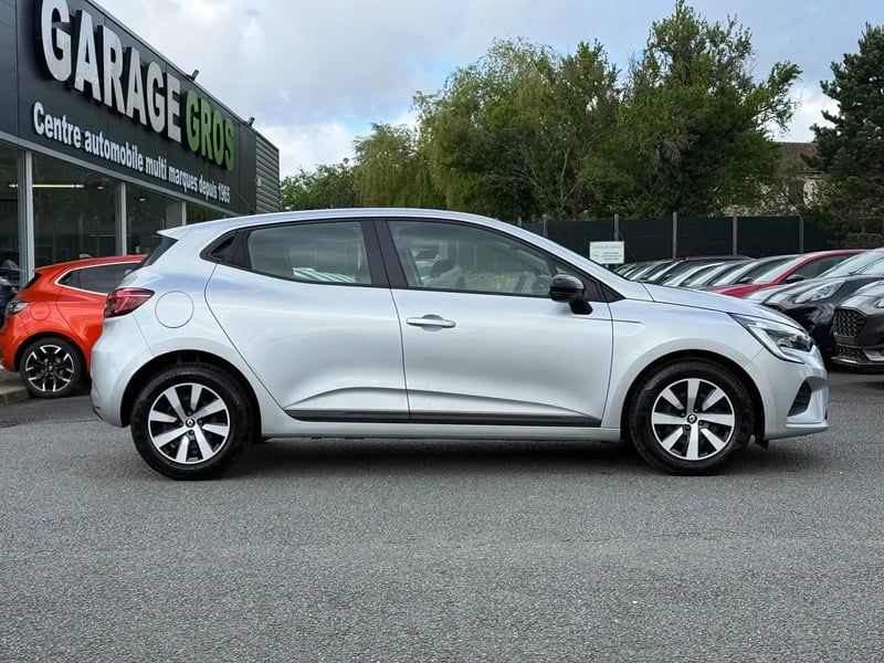 Photo de la voiture RENAULT CLIO V TCe 90 Equilibre