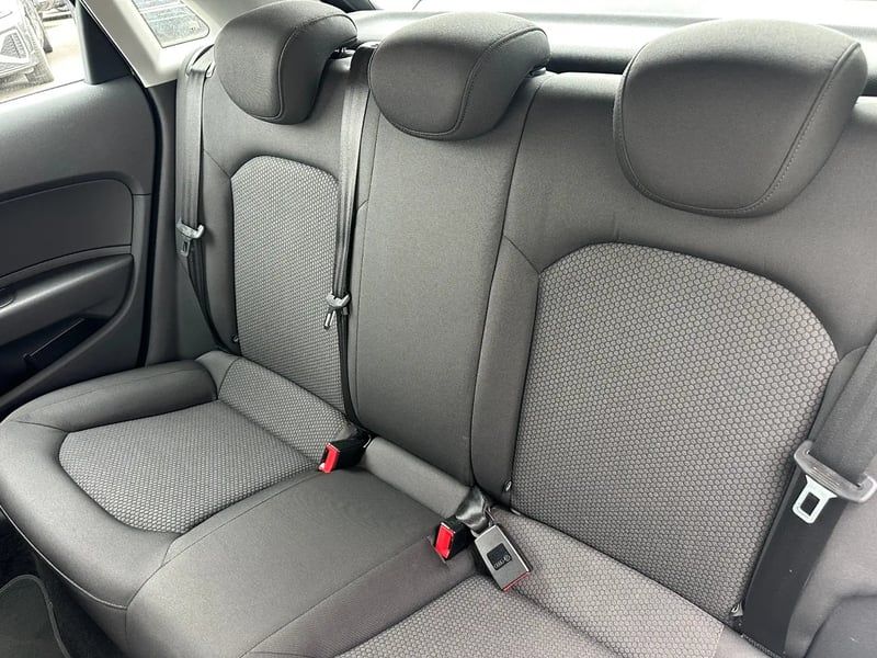 Photo de la voiture AUDI A1 SPORTBACK 1.4 TFSI 125 S tronic 7