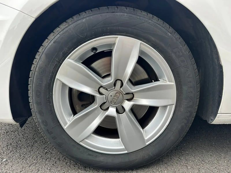 Photo de la voiture AUDI A1 SPORTBACK 1.4 TFSI 125 S tronic 7