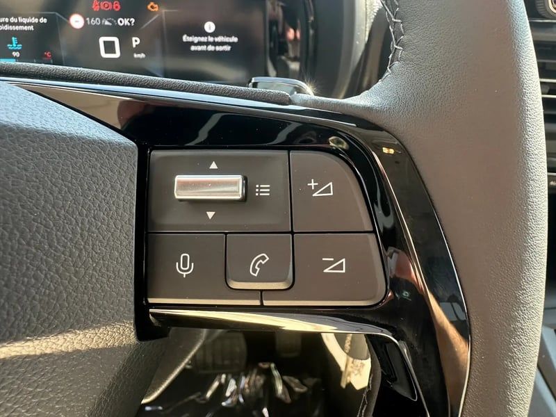 Photo de la voiture CITROEN BERLINGO Diesel 130 ch Automatique Max - 5P