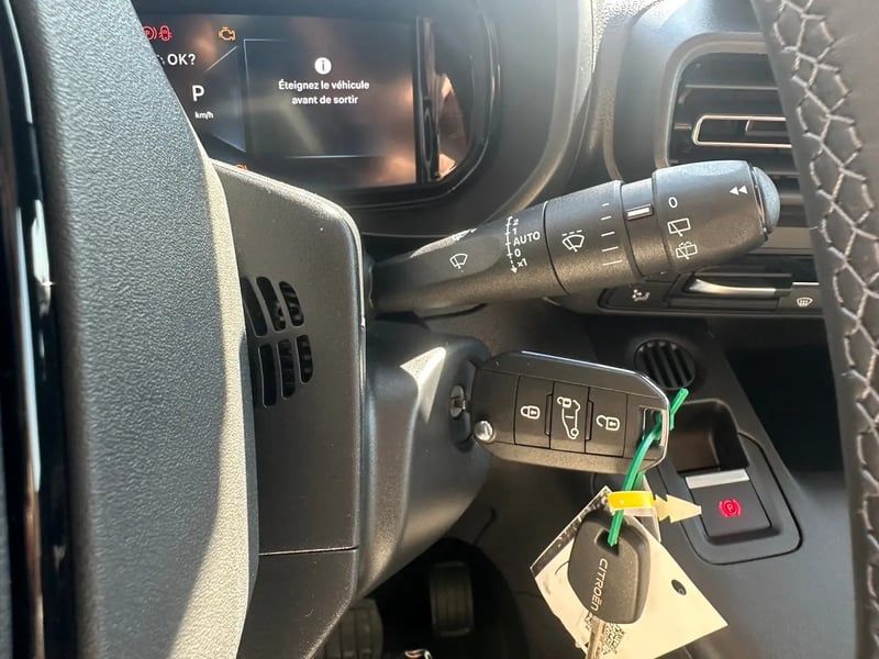 Photo de la voiture CITROEN BERLINGO Diesel 130 ch Automatique Max - 5P