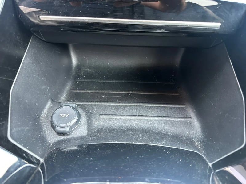 Photo de la voiture PEUGEOT 208 100 S&S BVM6 Allure