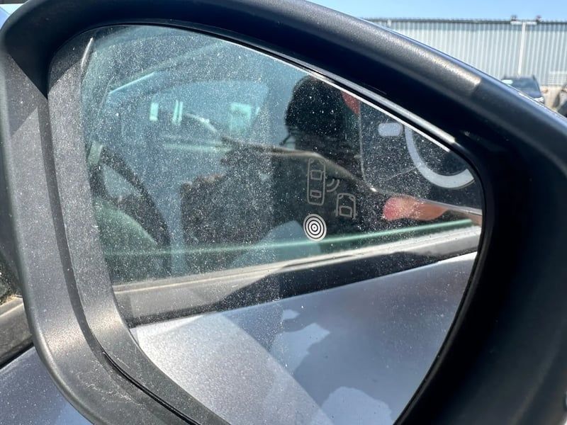 Photo de la voiture PEUGEOT 208 100 S&S BVM6 Allure