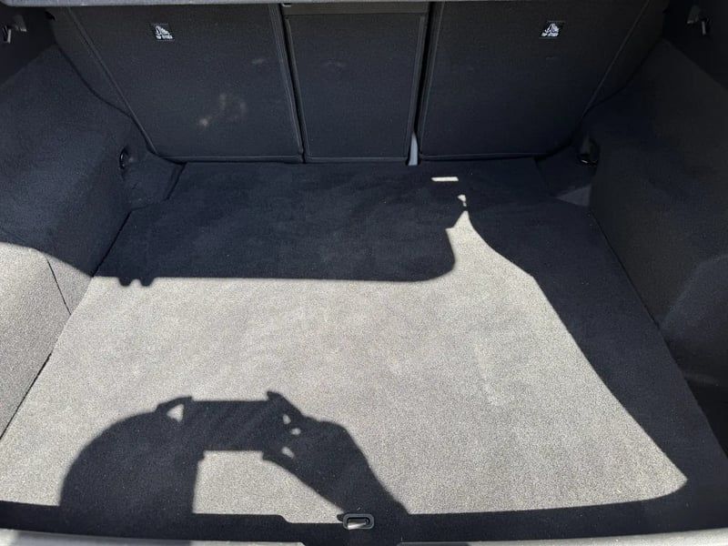 Photo de la voiture RENAULT RAFALE E-Tech full hybrid 200 ch esprit Alpine