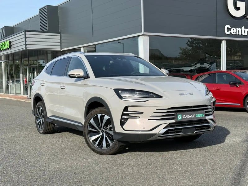 Photo de la voiture BYD SEAL U 1.5l DM-i 218 ch PHEV Boost