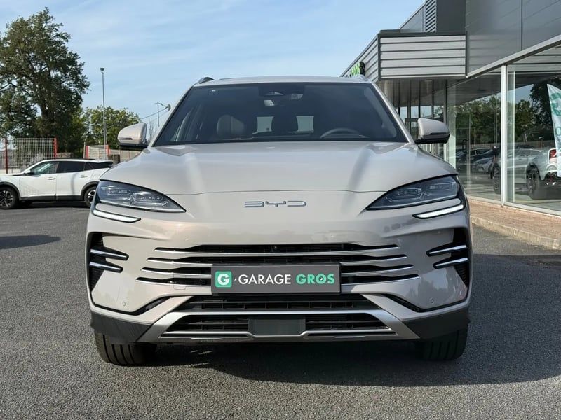 Photo de la voiture BYD SEAL U 1.5l DM-i 218 ch PHEV Boost