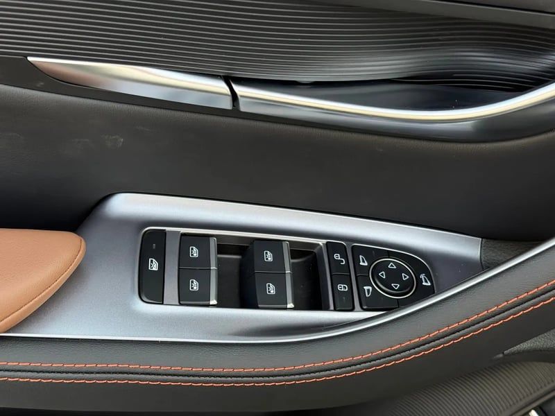 Photo de la voiture BYD SEAL U 1.5l DM-i 218 ch PHEV Boost