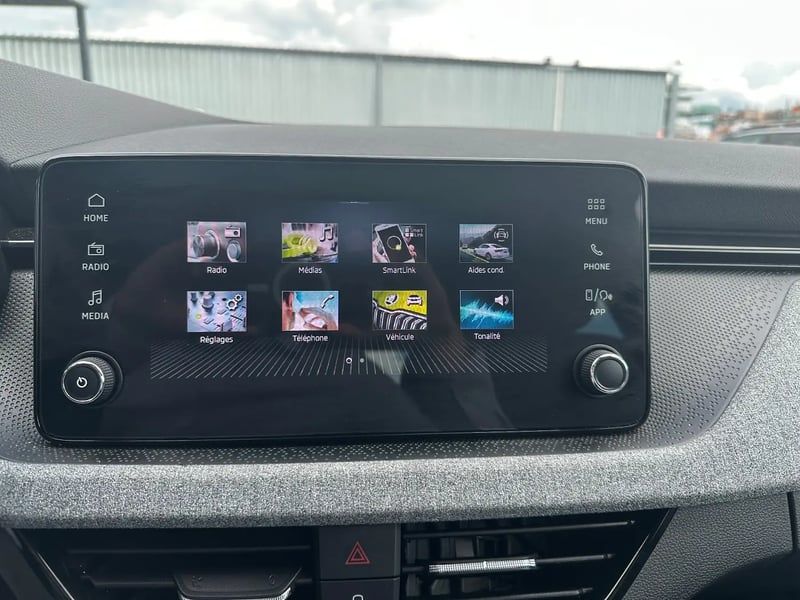 Photo de la voiture SKODA SCALA 1.0 TSI Evo 2 116 ch BVM6 Selection