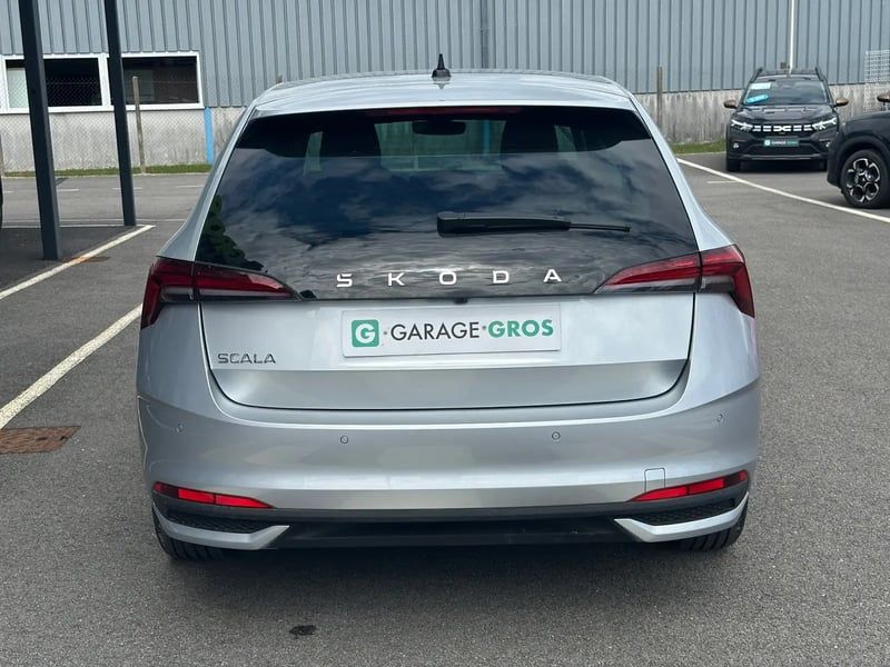 Photo de la voiture SKODA SCALA 1.0 TSI Evo 2 116 ch BVM6 Selection