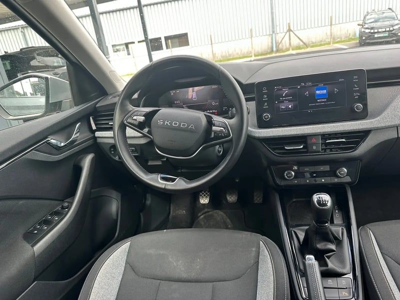 Photo de la voiture SKODA SCALA 1.0 TSI Evo 2 116 ch BVM6 Selection