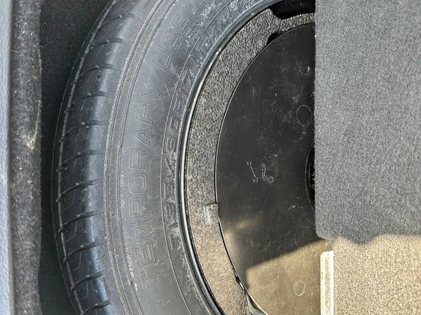 Photo de la voiture BMW X1 F48 sDrive 18i 136 ch BVA8 xLine