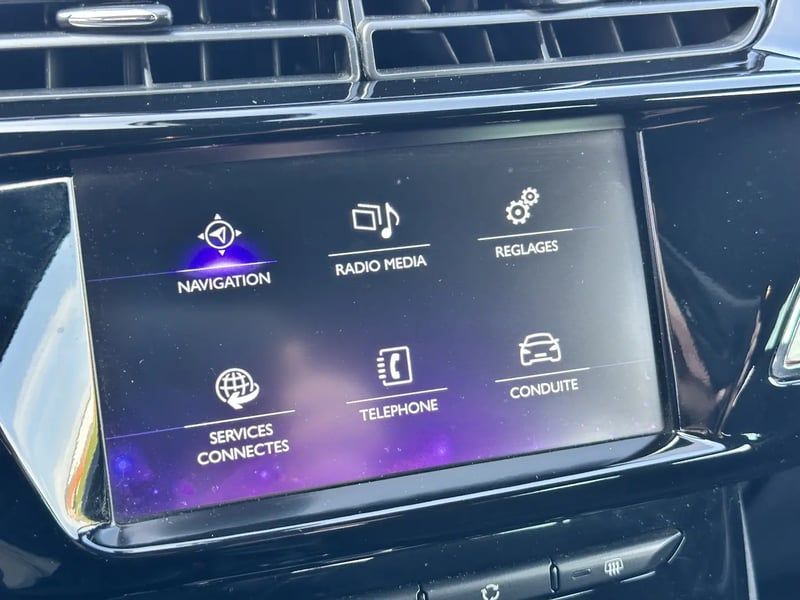 Photo de la voiture DS DS 3 PureTech 110 S&S BVM5 Performance Line