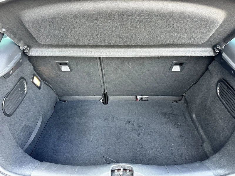 Photo de la voiture DS DS 3 PureTech 110 S&S BVM5 Performance Line