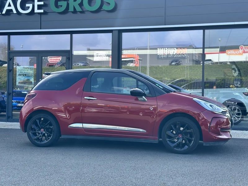 Photo de la voiture DS DS 3 PureTech 110 S&S BVM5 Performance Line