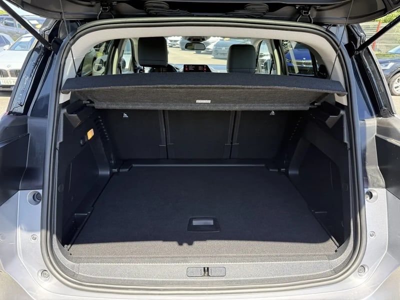 Photo de la voiture CITROEN C5 AIRCROSS Hybride 136 e-DCS6 Max