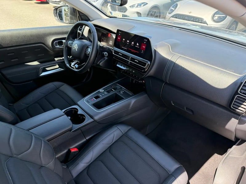 Photo de la voiture CITROEN C5 AIRCROSS Hybride 136 e-DCS6 Max