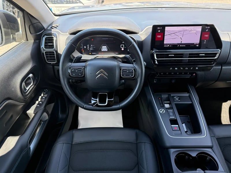 Photo de la voiture CITROEN C5 AIRCROSS Hybride 136 e-DCS6 Max