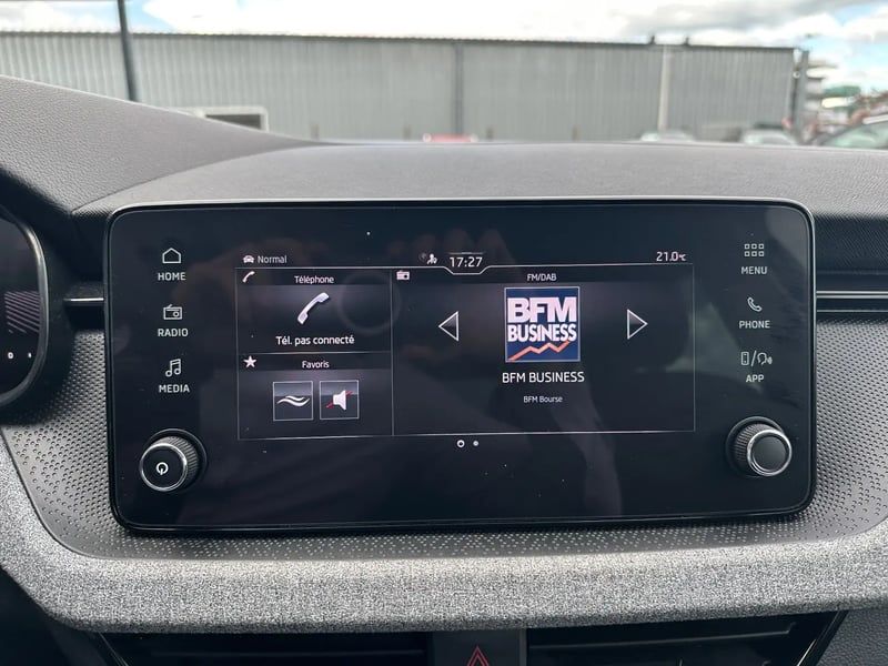 Photo de la voiture SKODA SCALA 1.0 TSI Evo 2 116 ch BVM6 Selection