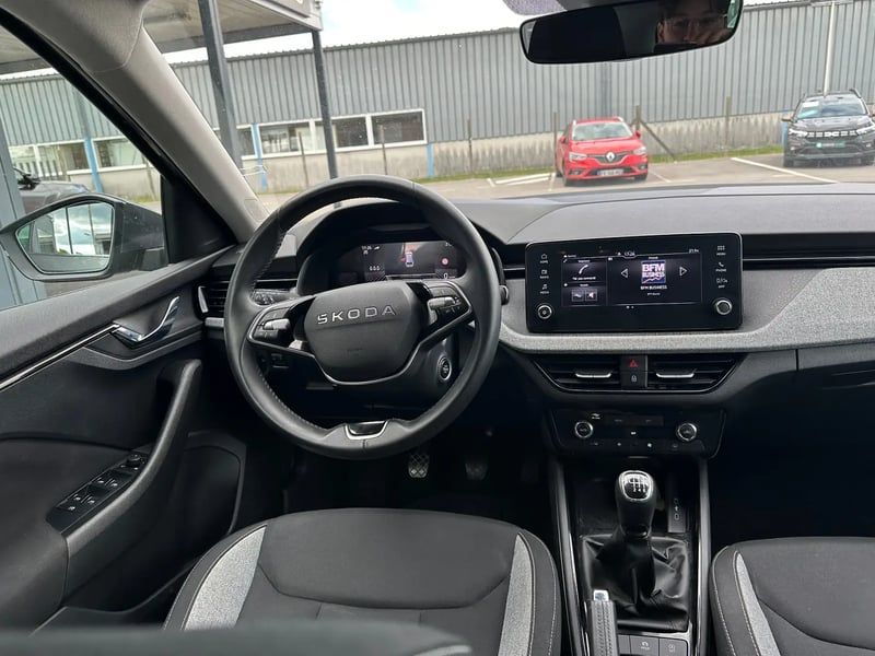 Photo de la voiture SKODA SCALA 1.0 TSI Evo 2 116 ch BVM6 Selection